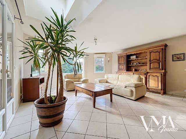 Vente Maison 5 pièces 123 m2 Grézieu la Varenne