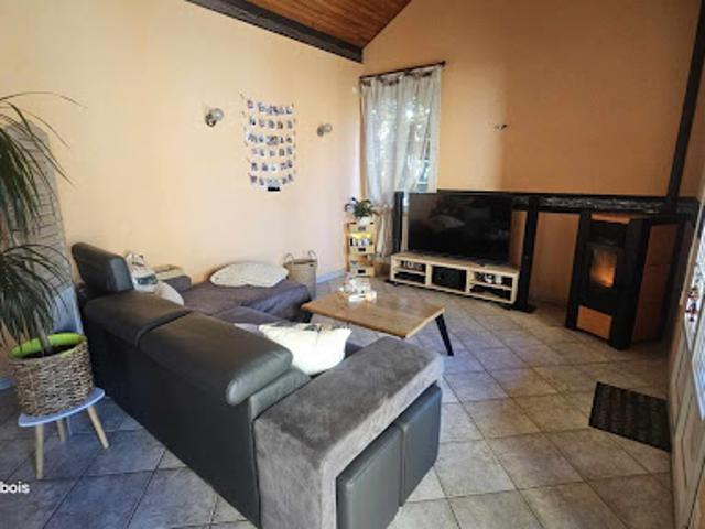 Vente Maison 5 pièces 123 m2 Saint Hilaire du Harcouët