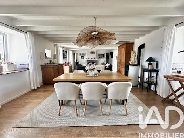 Vente Maison 5 pièces 123 m2 Saint Pierre d'Arthéglise