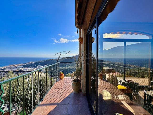 Vente Maison 5 pièces 123 m2 Ville di Pietrabugno