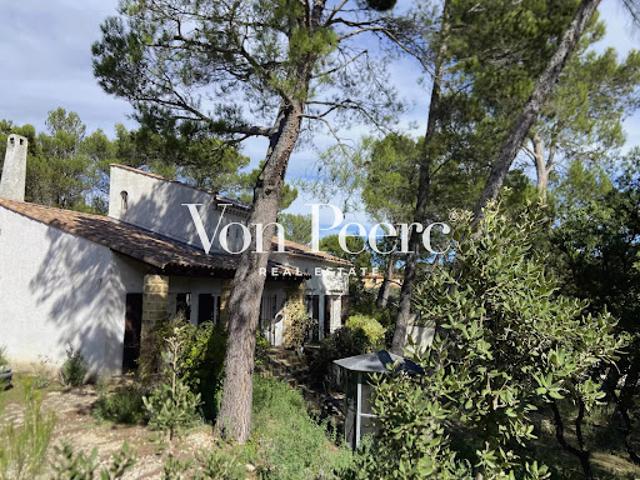 Vente Maison 5 pièces 123 m2 Villeneuve les avignon
