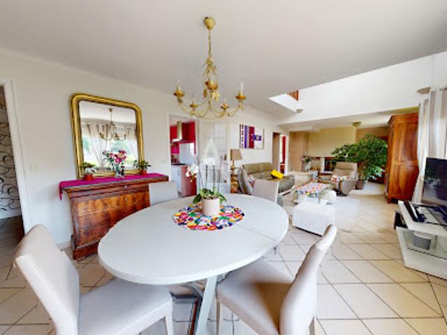 Vente Maison 5 pièces 123.62 m2 Evreux
