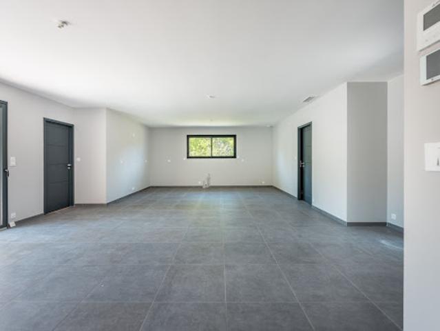 Vente Maison 5 pièces 123.81 m2 Saint Aubin de Médoc