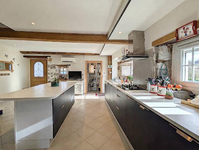 Vente Maison 5 pièces 134 m2 Lacarry Arhan Charritte de Haut
