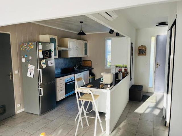 Vente Maison 5 pièces 134 m2 Saint Germain d'Esteuil