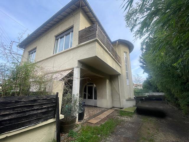 Vente Maison 5 pièces 134 m2 Sainte colombe
