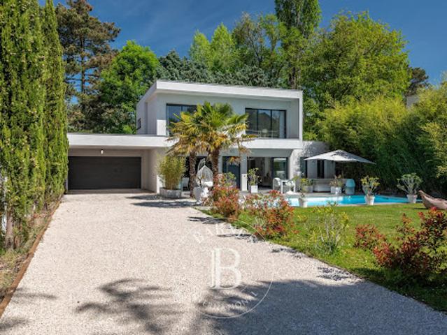 Vente Maison 5 pièces 134.56 m2 Charbonnières les Bains