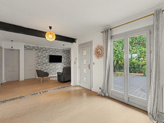 Vente Maison 5 pièces 135 m2 Merville