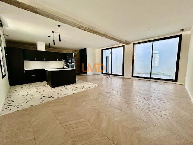 Vente Maison 5 pièces 135 m2 Nimes