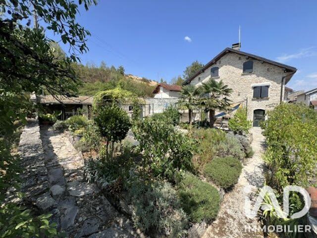 Vente Maison 5 pièces 135 m2 Orgelet