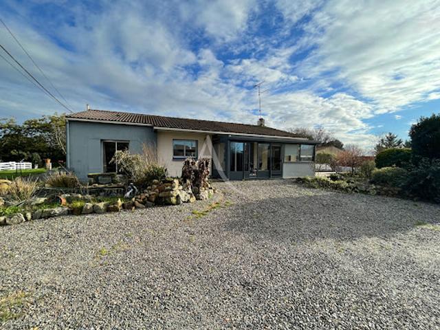 Vente Maison 5 pièces 135 m2 Avrille