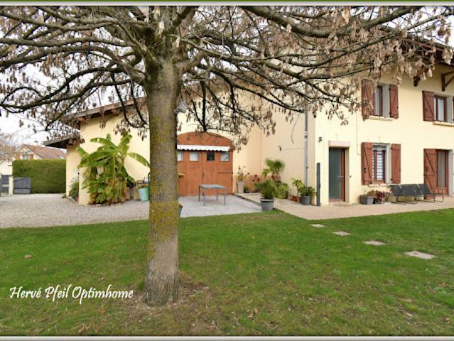 Vente Maison 5 pièces 135 m2 Brézins