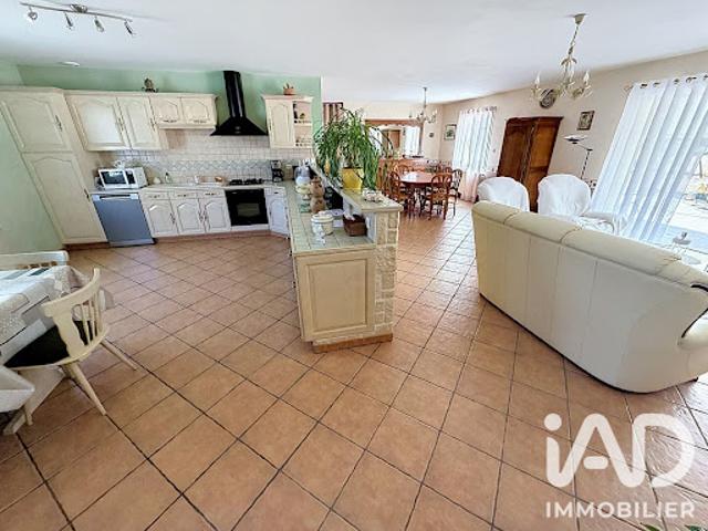 Vente Maison 5 pièces 135 m2 Châtillon sur Thouet