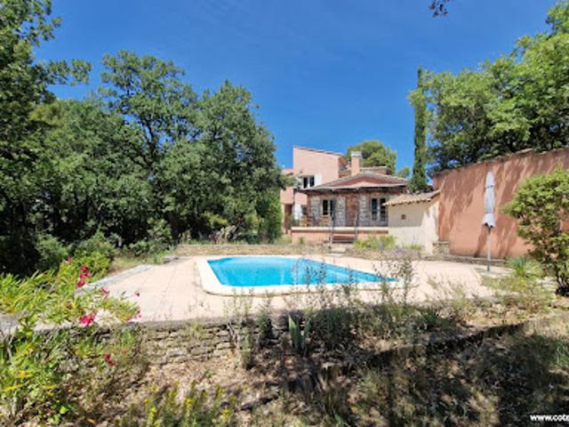 Vente Maison 5 pièces 135 m2 Crillon le Brave