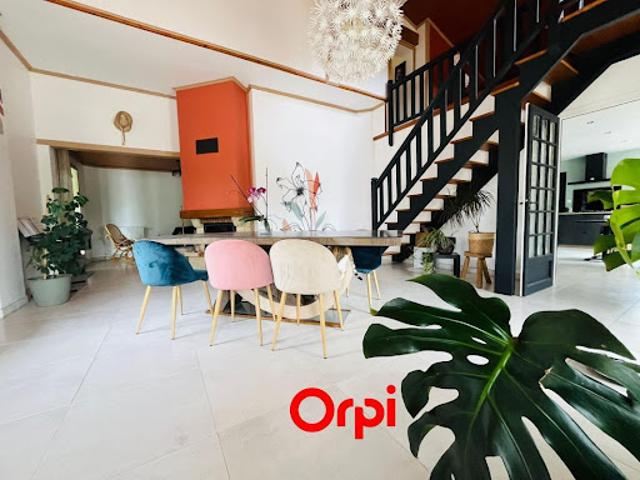 Vente Maison 5 pièces 135 m2 Pajay