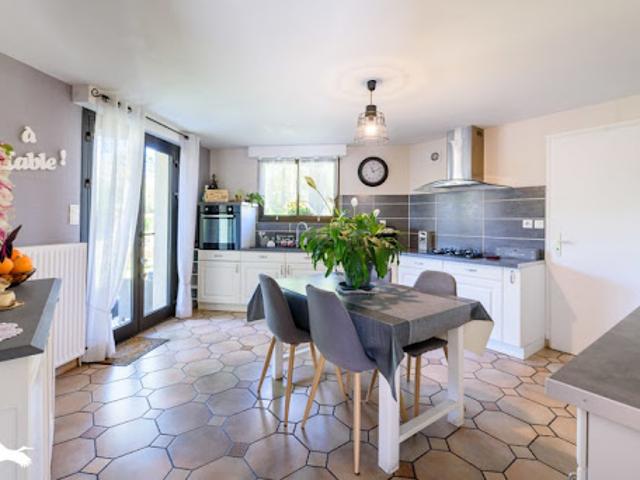 Vente Maison 5 pièces 135 m2 Roquefort
