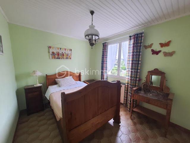 Vente Maison 5 pièces 135 m2 Saint Julien les Rosiers