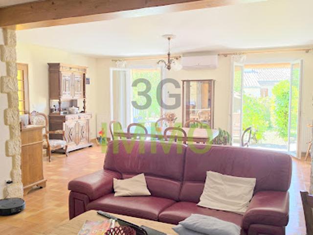 Vente Maison 5 pièces 135 m2 Saint Quentin la Poterie