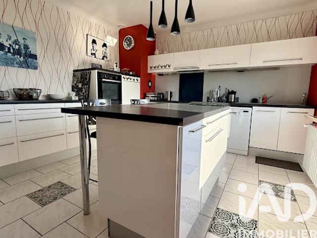 Vente Maison 5 pièces 135 m2 Ugny