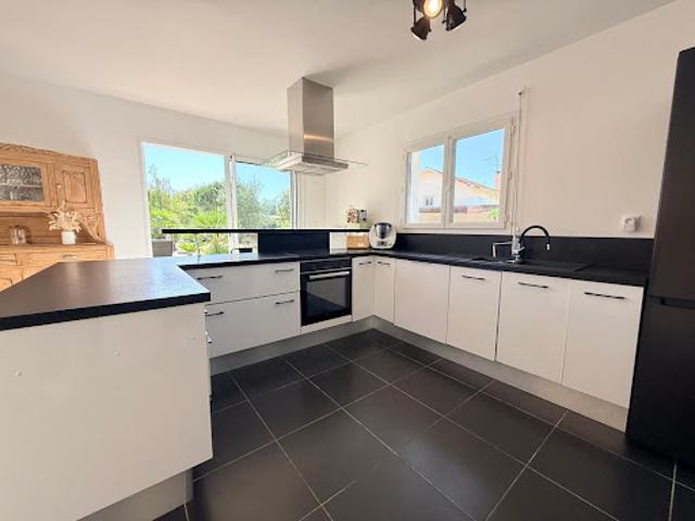 Vente Maison 5 pièces 136 m2 Aire sur l'Adour