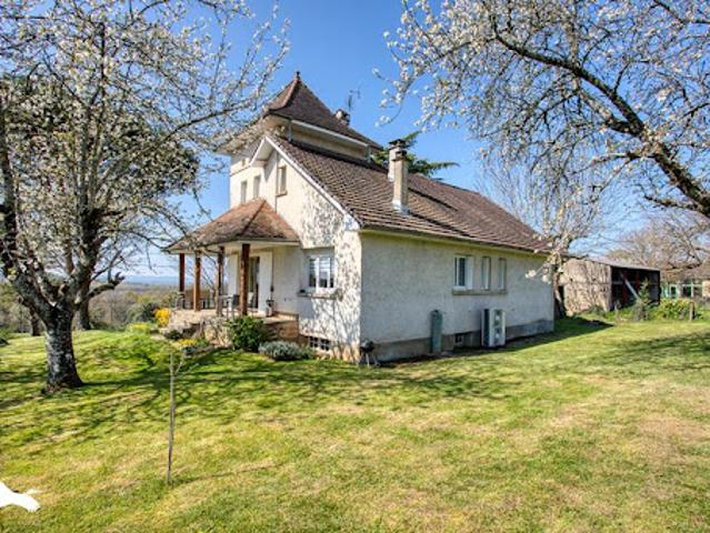 Vente Maison 5 pièces 136 m2 Alvignac