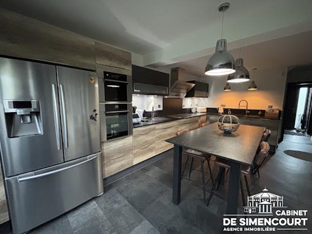 Vente Maison 5 pièces 136 m2 Camon