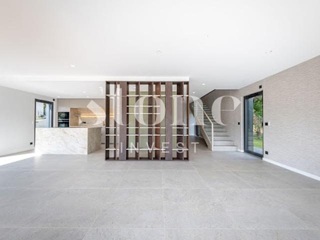 Vente Maison 5 pièces 136 m2 Annecy le Vieux