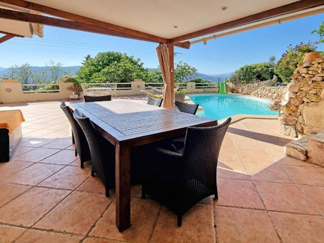 Vente Maison 5 pièces 136 m2 Aspremont