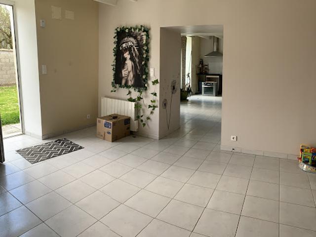 Vente Maison 5 pièces 136 m2 Matha