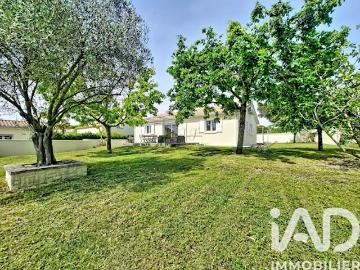 Vente Maison 5 pièces 136 m2 Carbon Blanc