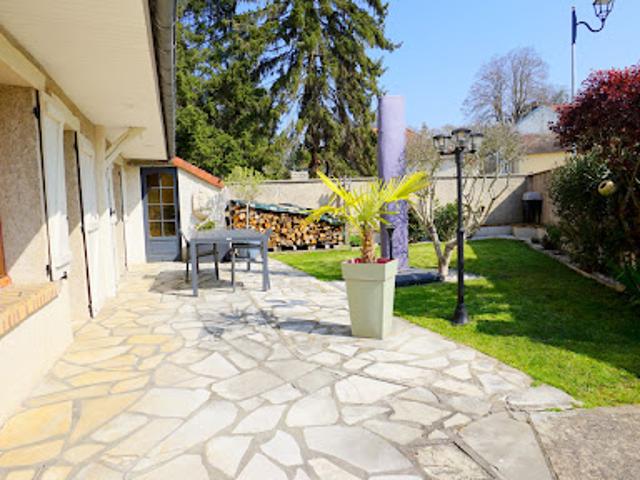 Vente Maison 5 pièces 136 m2 Guitrancourt