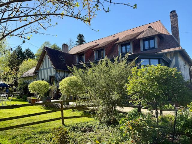 Vente Maison 5 pièces 136 m2 Le Mesnil Eudes
