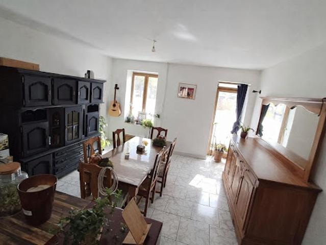 Vente Maison 5 pièces 136 m2 Vierzon