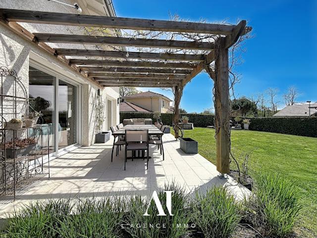 Vente Maison 5 pièces 168 m2 Echenevex