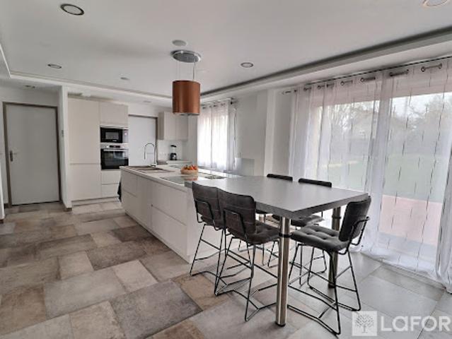 Vente Maison 5 pièces 137 m2 Milly la Forêt