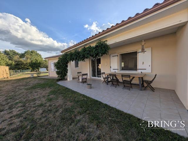 Vente Maison 5 pièces 137 m2 Neuvic