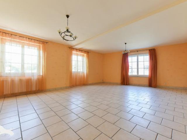 Vente Maison 5 pièces 137 m2 Noyers sur Cher