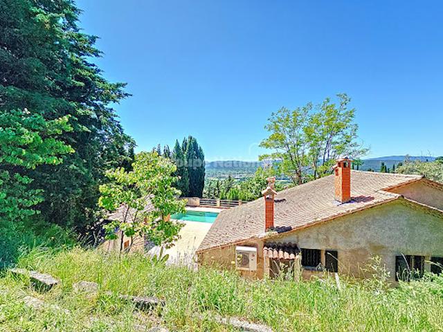 Vente Maison 5 pièces 137 m2 Callian
