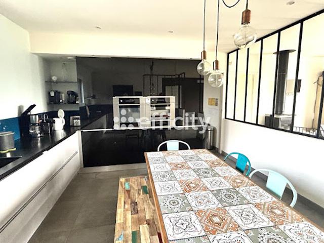 Vente Maison 5 pièces 137 m2 Condac