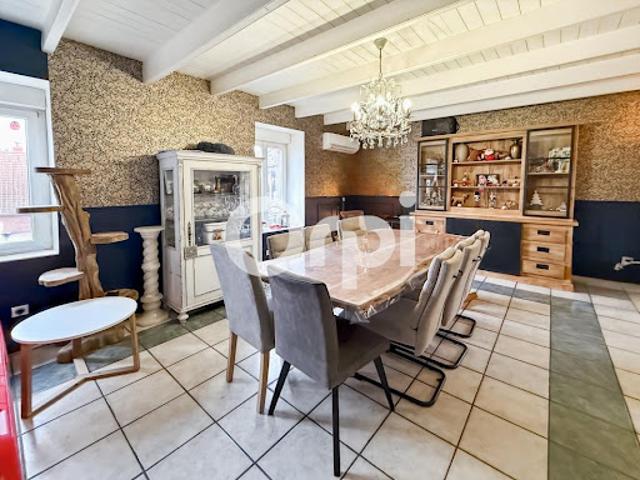 Vente Maison 5 pièces 137 m2 Escoeuilles