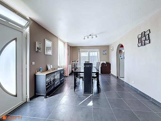 Vente Maison 5 pièces 137 m2 Saint Germain le Vasson