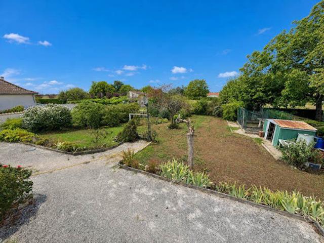 Vente Maison 5 pièces 137 m2 Saint Saviol