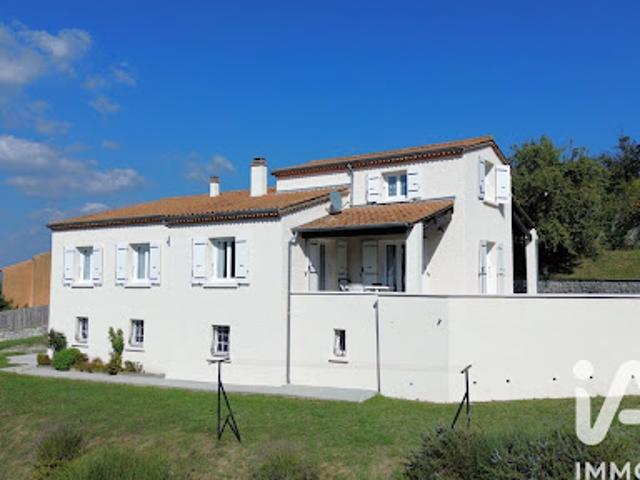Vente Maison 5 pièces 137 m2 Saint Vincent de Barrès