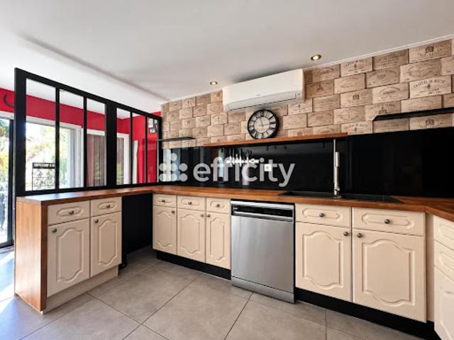 Vente Maison 5 pièces 137 m2 Sainte helene