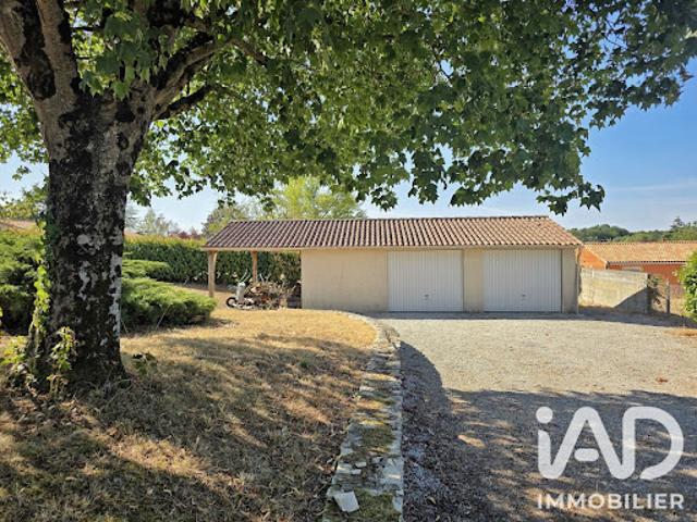 Vente Maison 5 pièces 137 m2 Sireuil