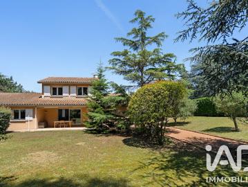 Vente Maison 5 pièces 137 m2 Vourles