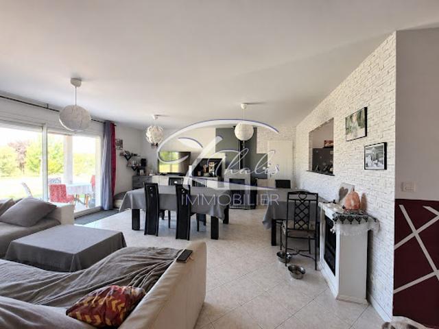 Vente Maison 5 pièces 137.58 m2 Villegouge