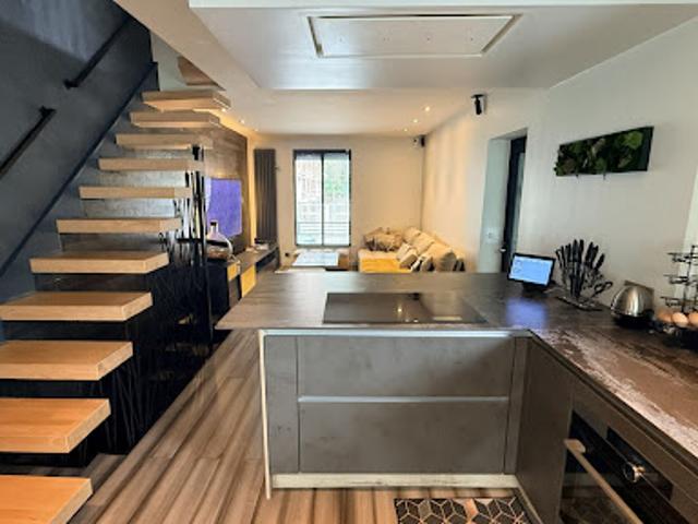 Vente Maison 5 pièces 138 m2 Ivry sur Seine