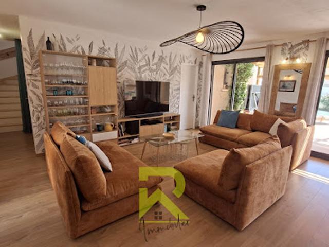 Vente Maison 5 pièces 137.92 m2 Fleury