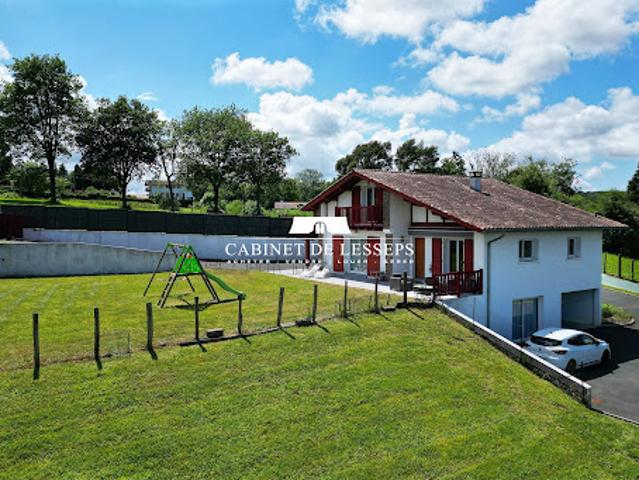 Vente Maison 5 pièces 138 m2 Larressore